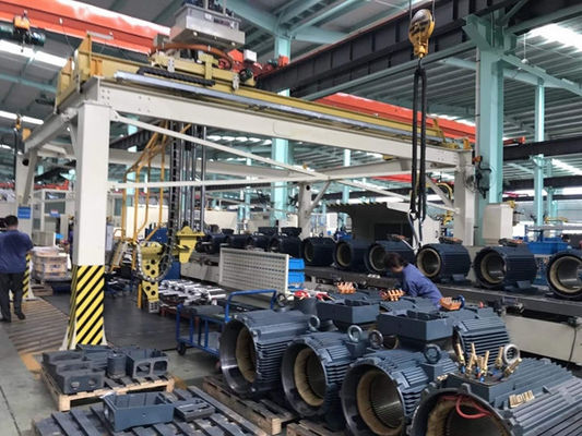 Equipamento de pintura líquido eletrostático das grandes carcaças do ferro
